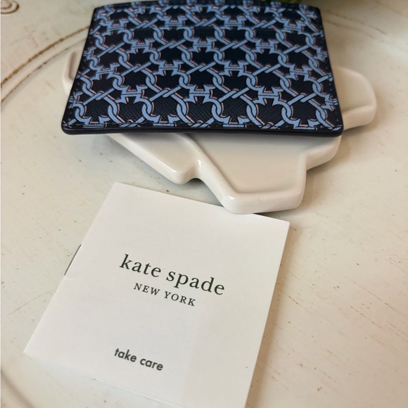 Kate Spade navy  and light Blue Patterned Card Holder - Picture 6 of 6
